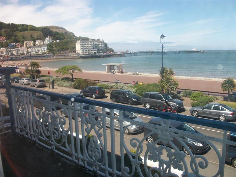 Whitehouse Hotel Llandudno Eksteriør billede
